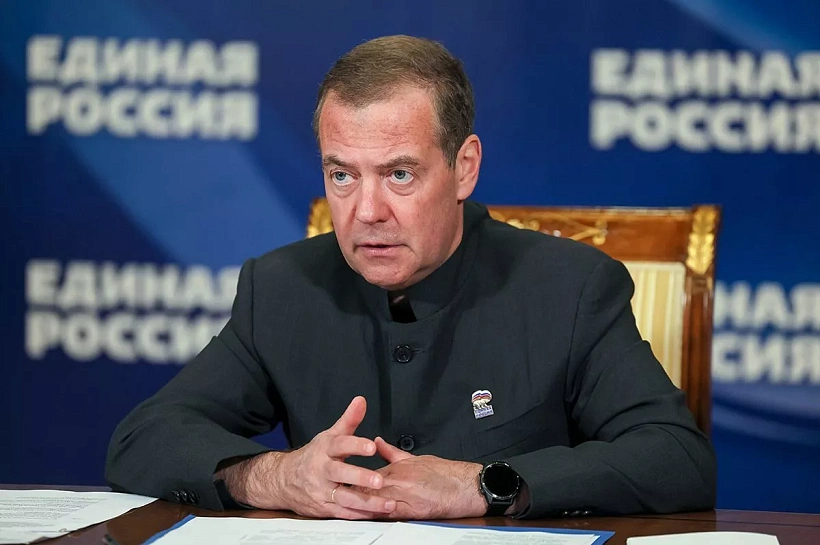 Дмитрий Медведев: «При поддержке «Единой России» модернизируют более 17 тысяч почтовых отделений»