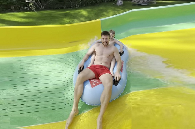 «Я чуть не родил»: певец Сергей Лазарев погорел на малине