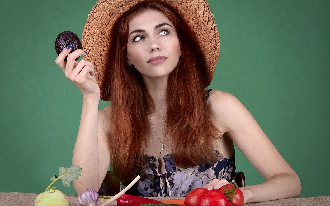 Семь раз отмерь: опасно ли веганство для женского здоровья