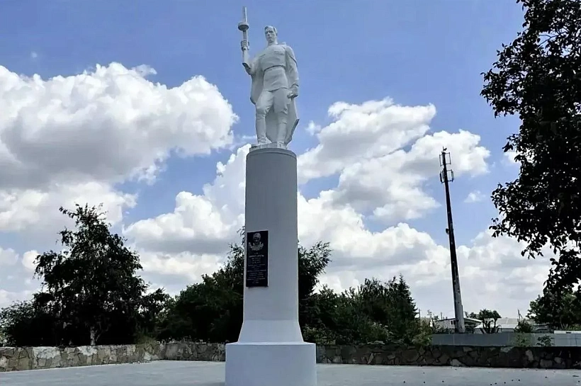 Мемориальный комплекс отремонтировали в Кавказском районе