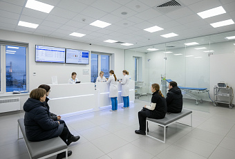 Свадебный вечер во Владивостоке закончился травмпунктом: история о помощи врачей