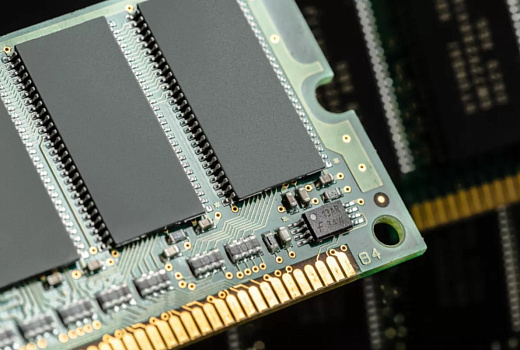 В Китае нашли доступную альтернативу дорогой оперативной памяти: 32 ГБ за 138 долларов