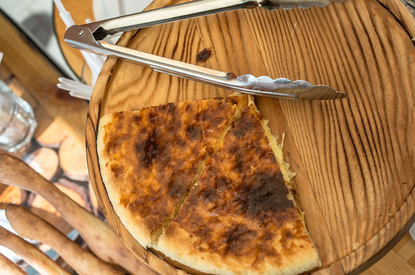 Россияне стали есть почти вдвое меньше хлеба