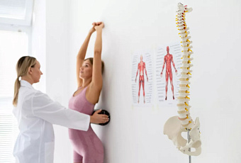 В МАИ разработали гибкие титановые имплантаты для позвоночника, сохраняющие подвижность