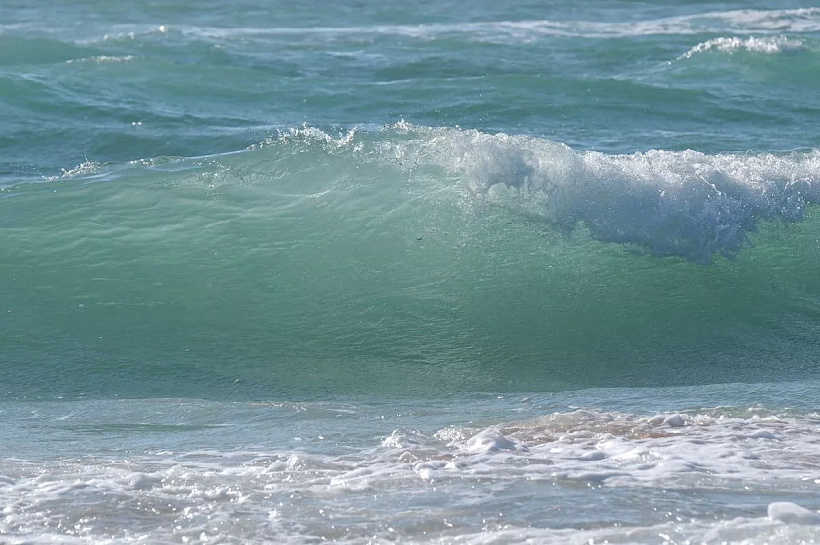 Температура Черного моря на Кубани достигла +25 градусов в Сочи