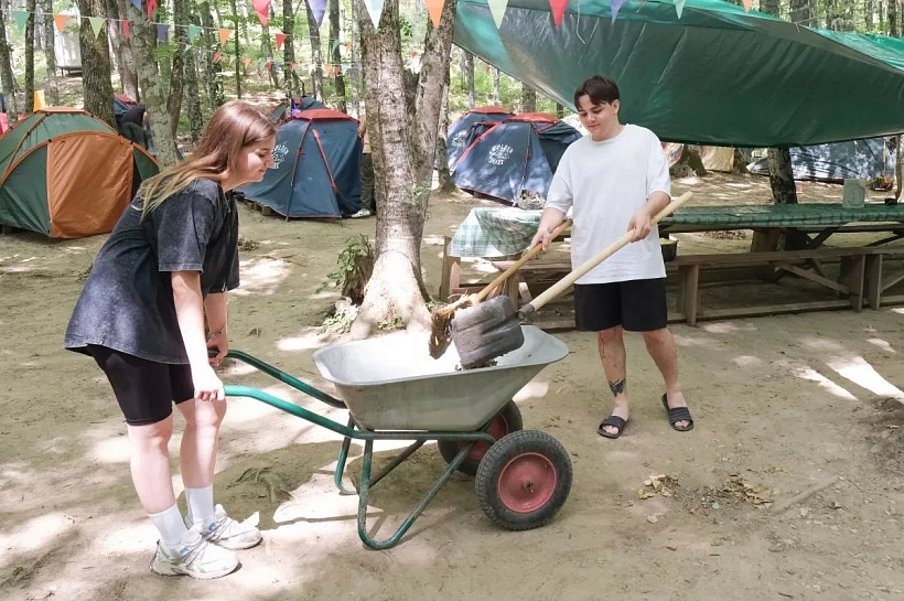 Опрос: 28% родителей в Краснодаре планируют отправить детей-подростков работать летом