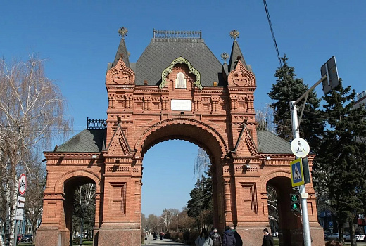 Сочи и Краснодар вошли в пятерку популярных городов для семейного отдыха зимой в России