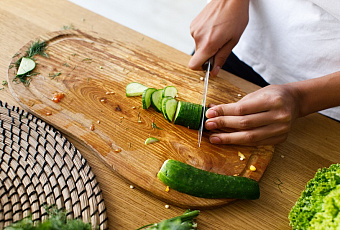 Против токсинов и отеков: самое простое летнее средство, чтобы быстро очистить организм