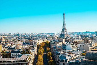 Эмманюэль Макрон призвал Евросоюз возобновить диалог с Россией