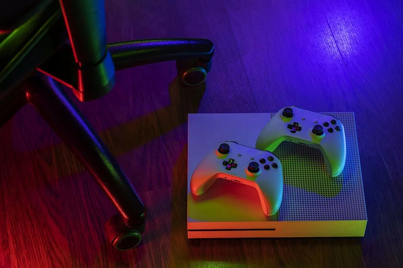 Xbox может выпустить консоли с рекламой из-за кризиса доступности