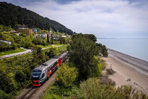  Более 150 тысяч пассажиров перевез поезд «Диоскурия» между Сириусом и Сухумом за сезон