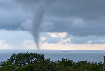 У берегов Геленджика прошелся мощный смерч