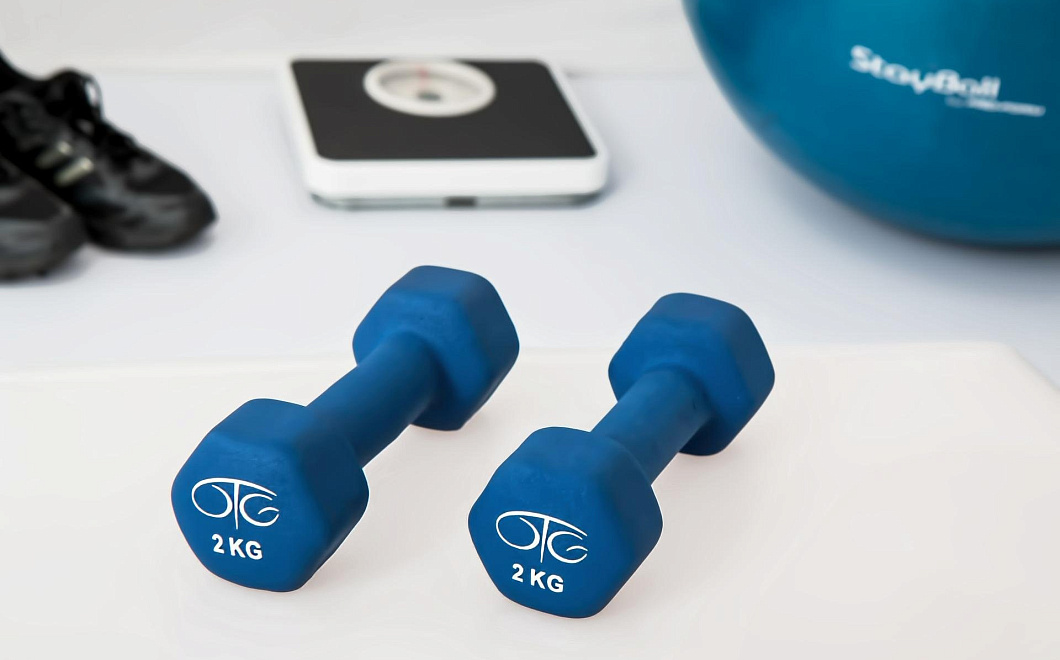 Вреднее лишнего веса: психолог выступила против частых взвешиваний