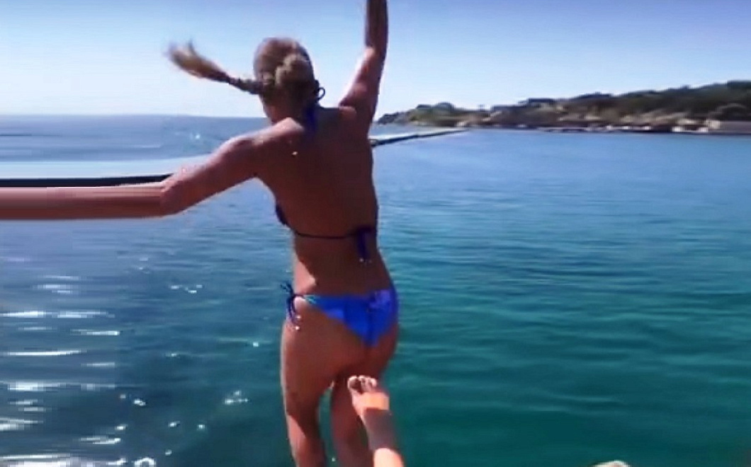 «Как пухлый ламантин»: певица Ольга Бузова подставила ягодицы под удар ради хайпа