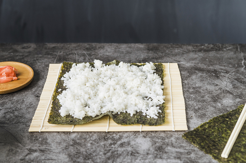 Тайна онигири: почему популярное лакомство не такое полезное