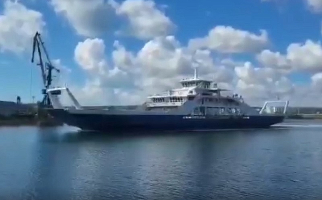 Минобороны РФ запустило регулярную паромную линию Ейск - Мариуполь