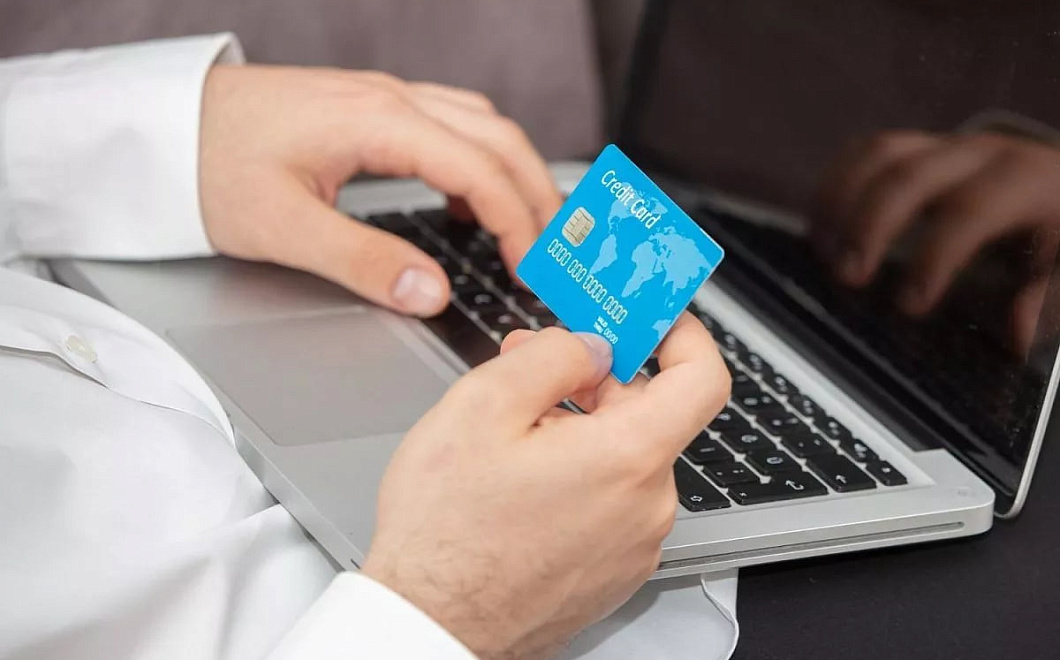 Новый закон запретит сервисам списывать деньги без предупреждения