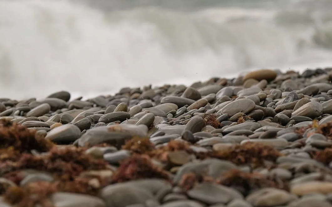 Четырехбалльный шторм и мокрый снег: непогода обрушится на Сочи и Сириус 6 марта
