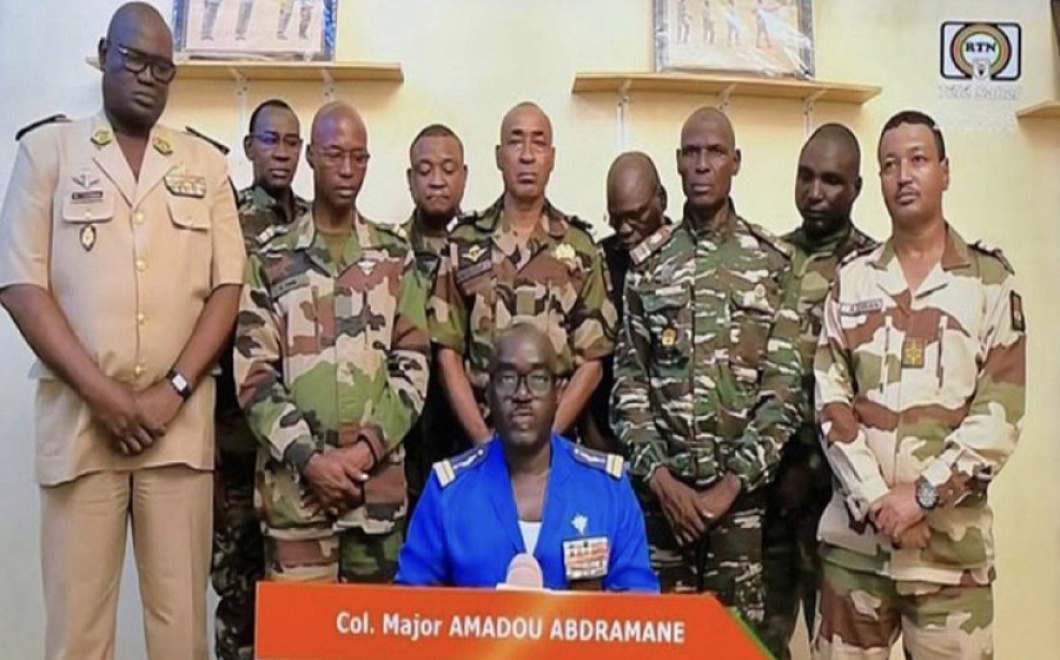 Военные Нигера свергли президента страны