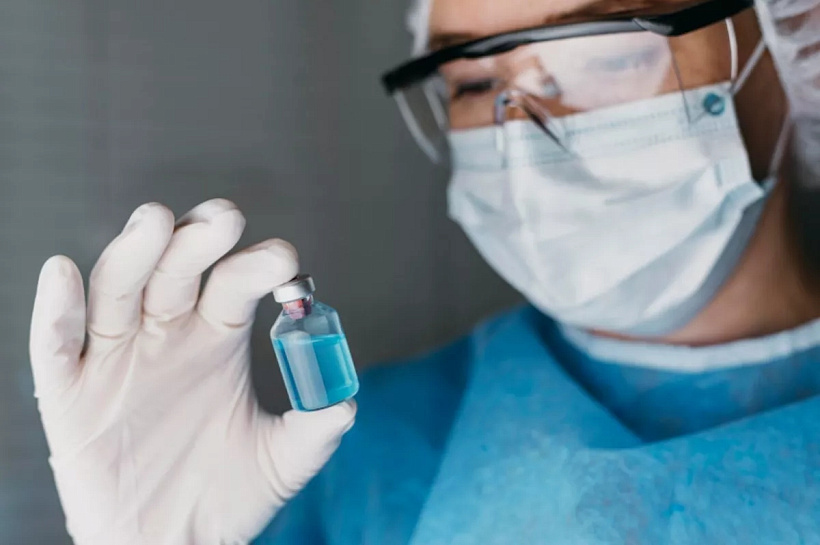 В России впервые применили персонализированную мРНК-вакцину от меланомы кожи