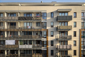 Вон из дома: в России предлагают принудительно выселять шумных соседей