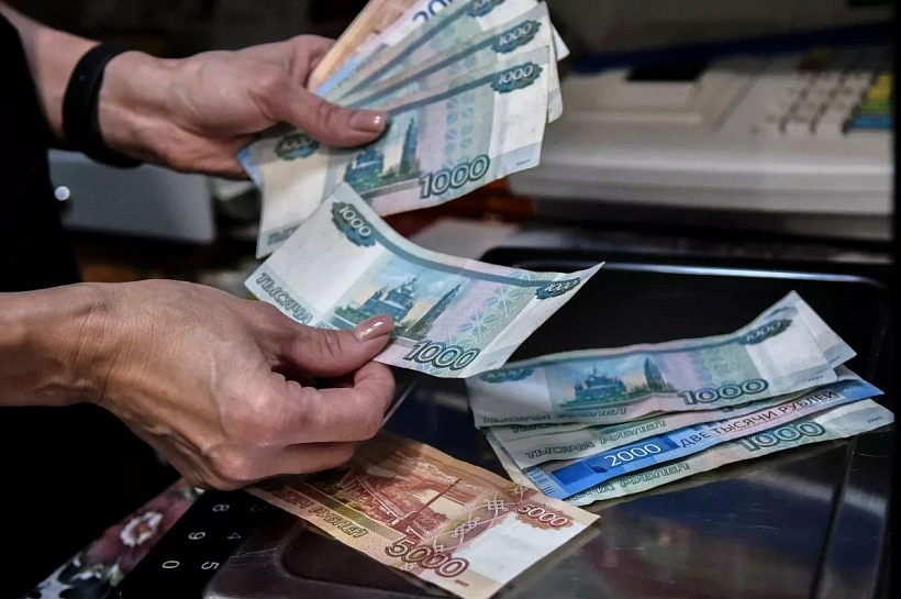 Высокая зарплата, компетентное руководство: что делает жителей Кубани счастливыми на работе