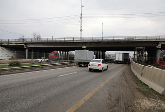 В Краснодаре ограничат движение по Фадеевскому путепроводу с 6 декабря