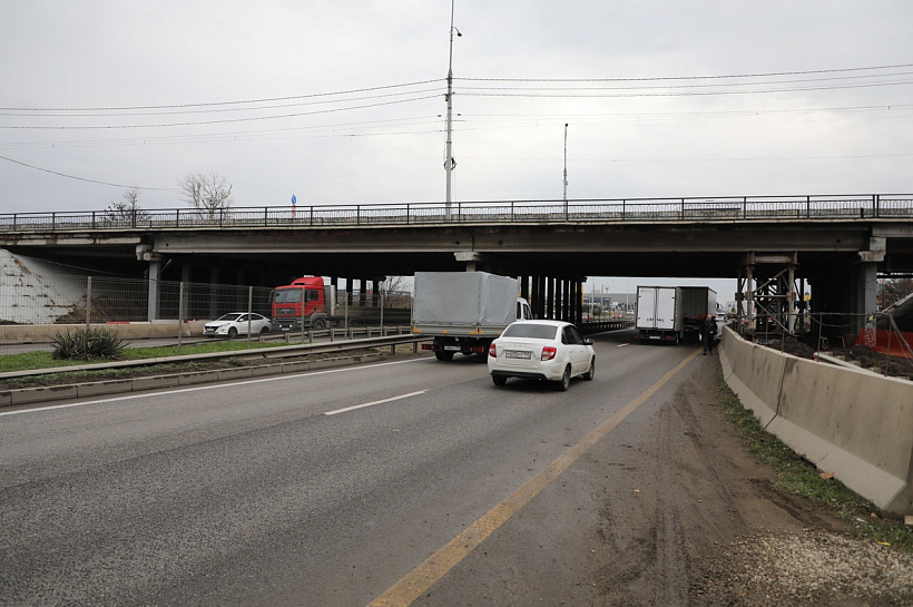 В Краснодаре ограничат движение по Фадеевскому путепроводу с 6 декабря