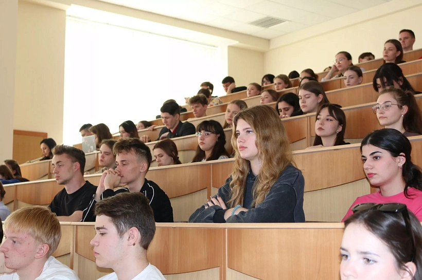 Абитуриенты Кубани воспользовались сервисом «Поступление в вуз онлайн» на Госуслугах более 100 тысяч раз
