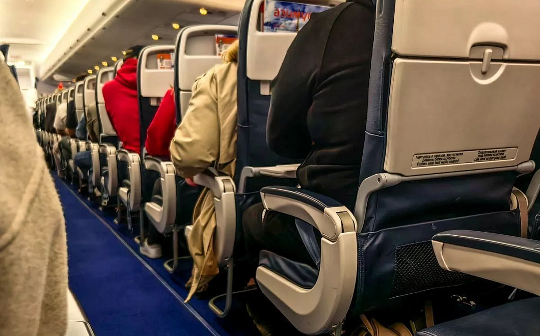 Пассажира рейса Сочи — Салехард накажут за курение в самолете