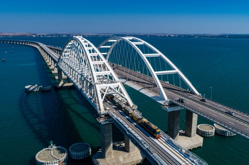 ЧП на Крымском мосту: что известно на данный момент