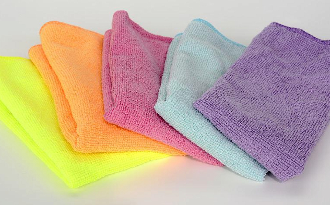 Кухонный этикет: как при уборке дома правильно применять различные виды салфеток