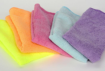 Кухонный этикет: как при уборке дома правильно применять различные виды салфеток