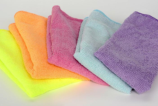 Кухонный этикет: как при уборке дома правильно применять различные виды салфеток