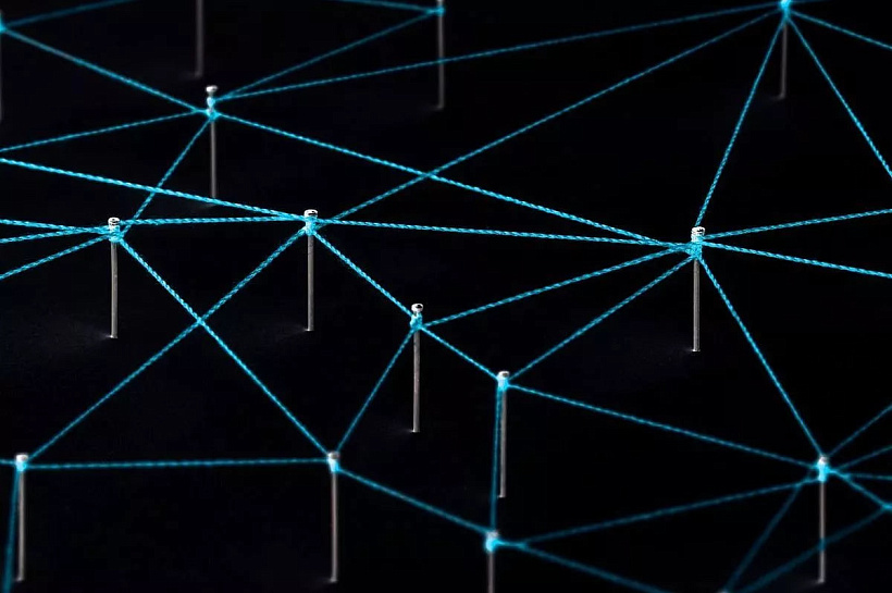 Учёные НГУ создали нейросеть для повышения эффективности волоконно-оптической связи