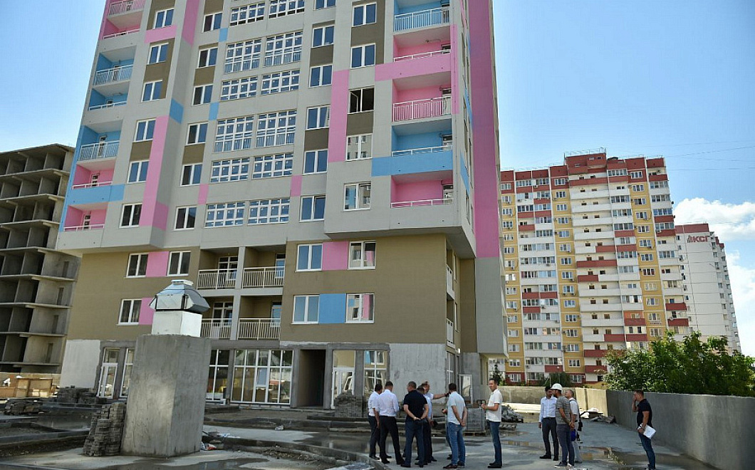 Проблемный жилой комплекс «Иван да Марья» достраивают в Краснодаре 