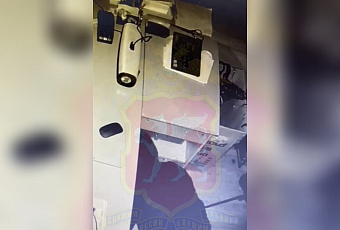 В Крыму двое молодых людей украли 1 млн, купили машины и поехали на море с проститутками