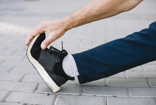 Прощай, неприятный запах: проверенные способы освежить обувь