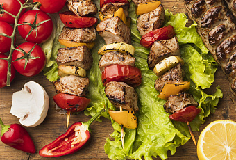 Соусная симфония: лучшие заправки для незабываемого вкуса шашлыка