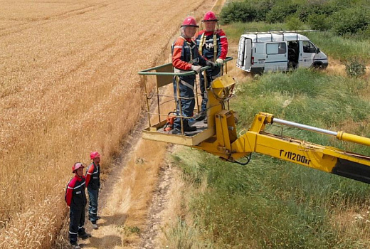 С начала года в пяти районах Краснодарского края отремонтировали более 430 км сетей энергоснабжения