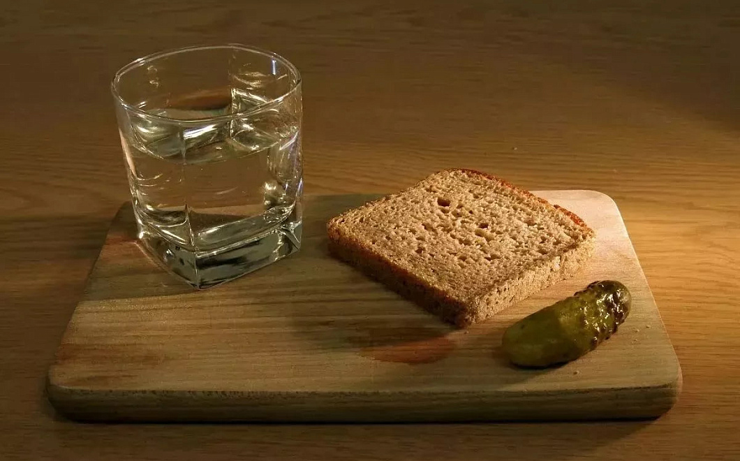 Число погибших от суррогатного алкоголя в Ленобласти достигло 49