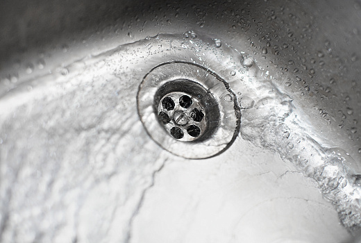 Прочь засор: как быстро и эффективно прочистить трубы своими силами