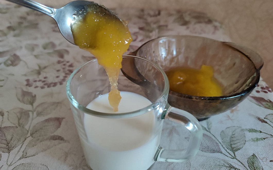 Четыре напитка, которые помогут похудеть прямо во сне