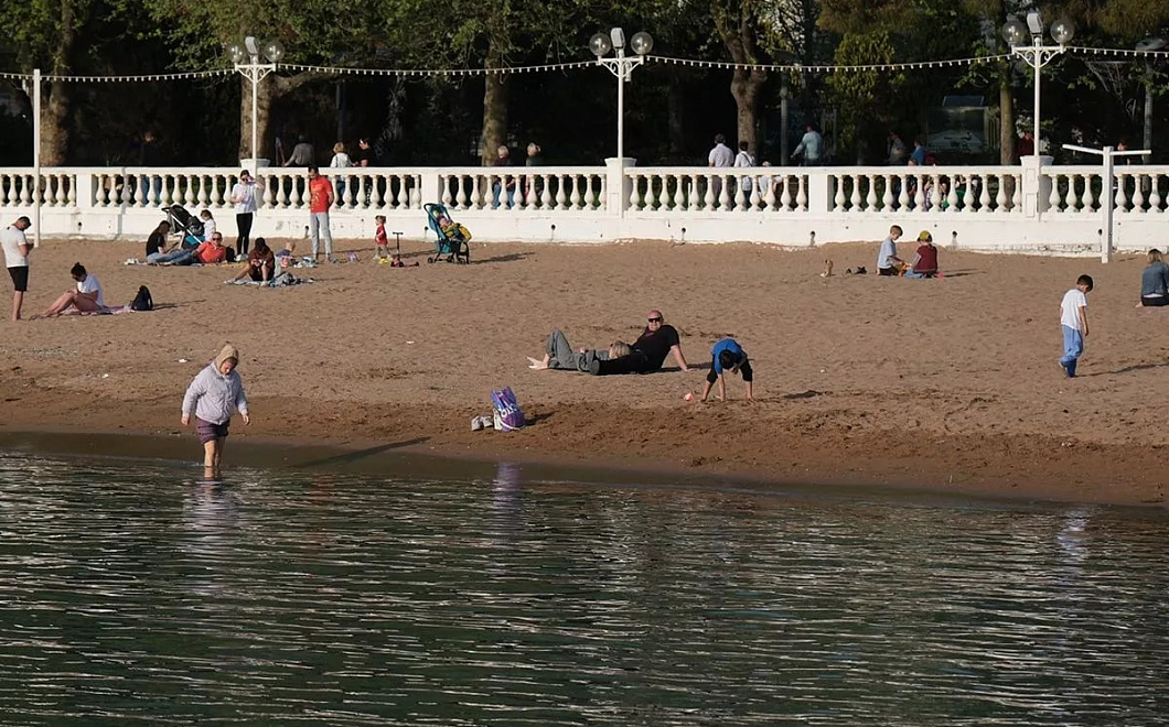 Температура Черного моря у берегов Кубани составляет +16 градусов в декабре