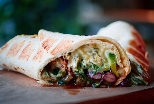 Массовое отравление шаурмой произошло в российском регионе