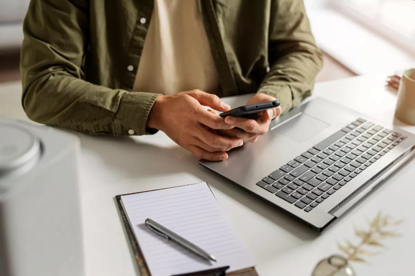 Минцифры России расширило «белый список» сервисов, работающих без интернета