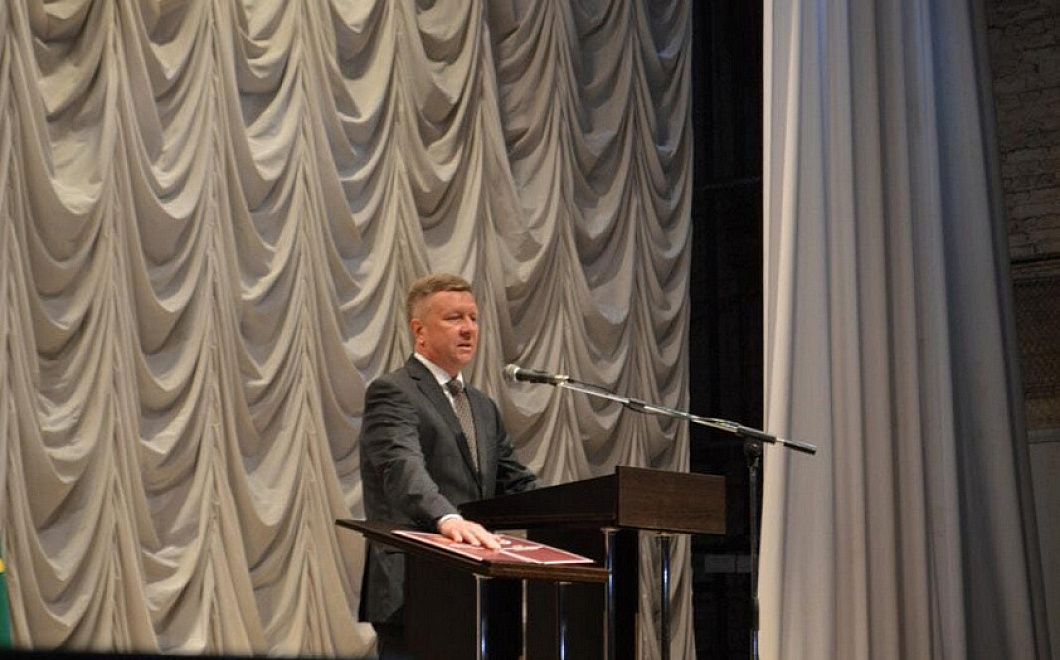 Сергей Лесь вступил в должность главы Крымского района