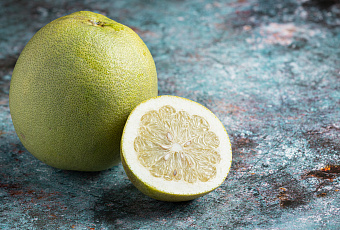 Заряд энергии в каждом кусочке: чем полезно помело