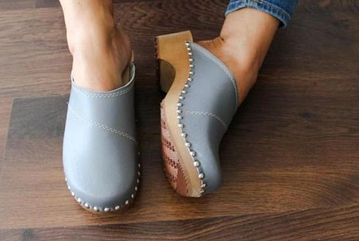 Подойдет всем: стилист Владислав Лисовец посоветовал россиянам универсальную обувь