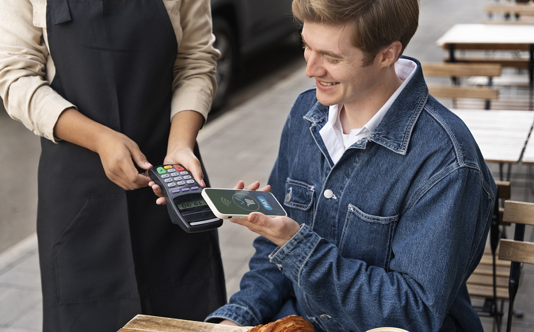 В МВД России опровергли слухи о небезопасности Face ID для банковских приложений